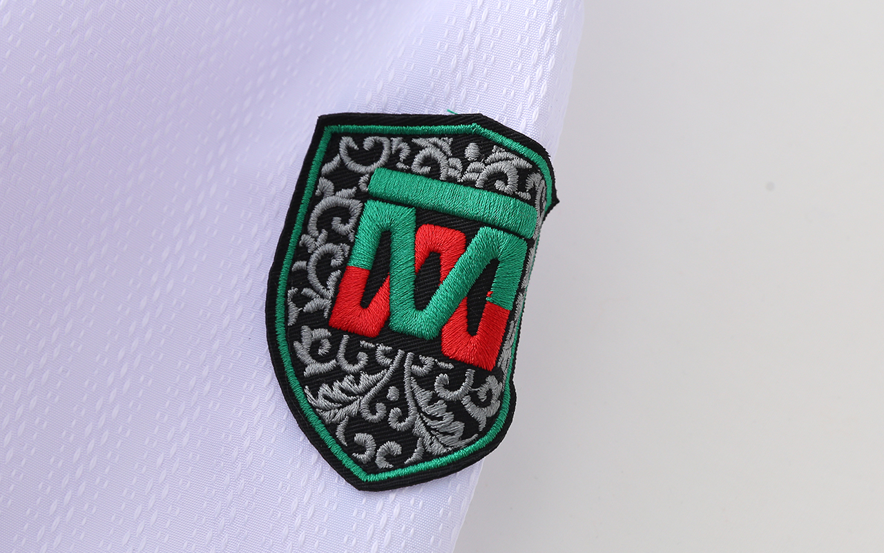 DOBOK-CUELLO-NEGRO-(MW-003)_07.jpg
